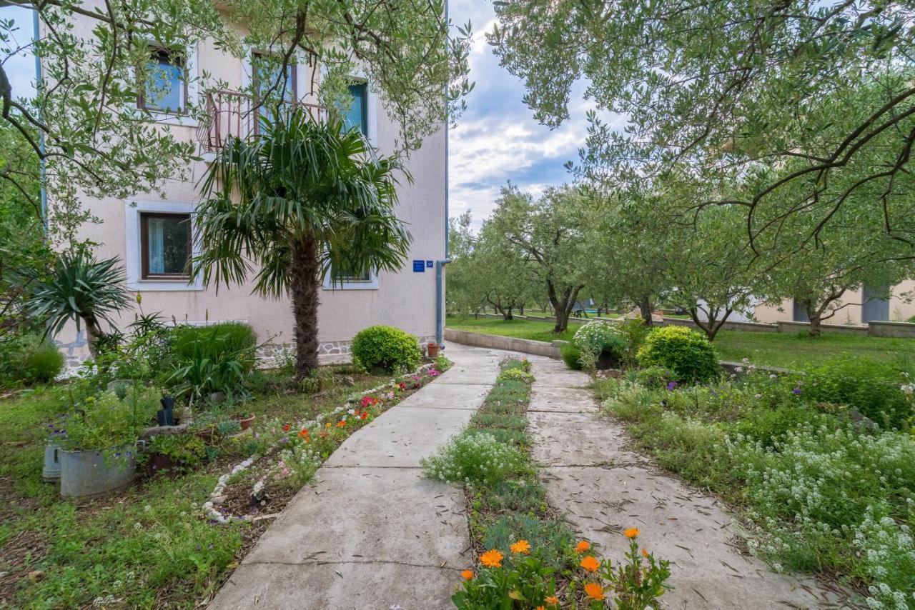 Apartments Bepina Біоград-на-Мору Екстер'єр фото