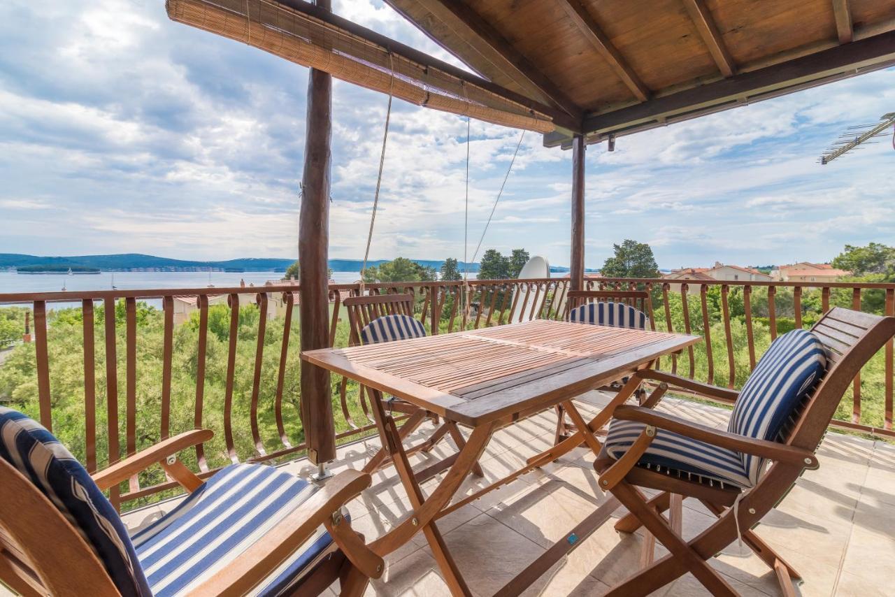 Apartments Bepina Біоград-на-Мору Екстер'єр фото